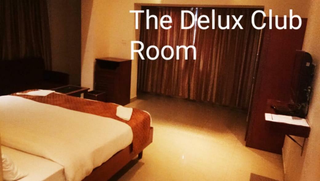 Aristro Club Hotell Kolkata Eksteriør bilde