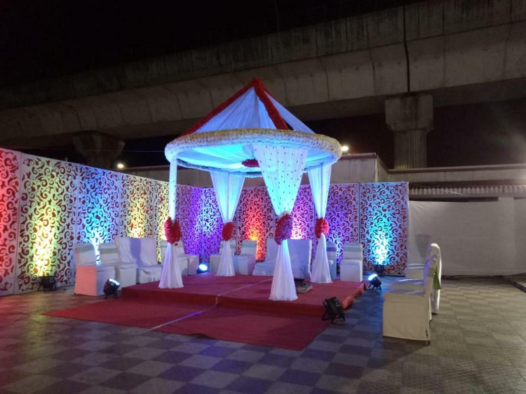 Aristro Club Hotell Kolkata Eksteriør bilde