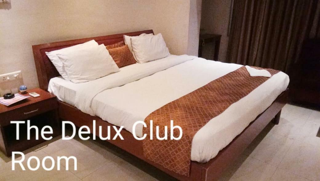 Aristro Club Hotell Kolkata Eksteriør bilde