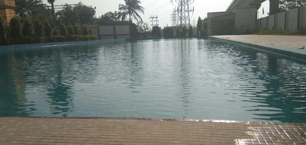 Aristro Club Hotell Kolkata Eksteriør bilde
