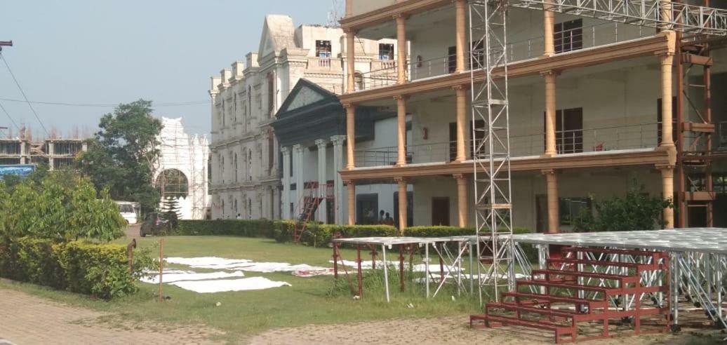 Aristro Club Hotell Kolkata Eksteriør bilde